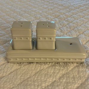 Nora Fleming salt and pepper shakers